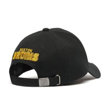 Бейсболка Boston Bruins Бейсболка Boston Bruins