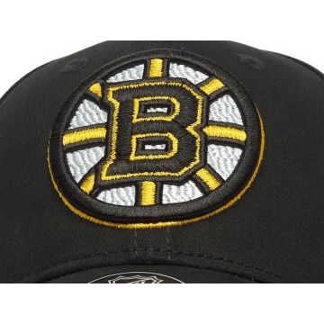 Бейсболка Boston Bruins Бейсболка Boston Bruins
